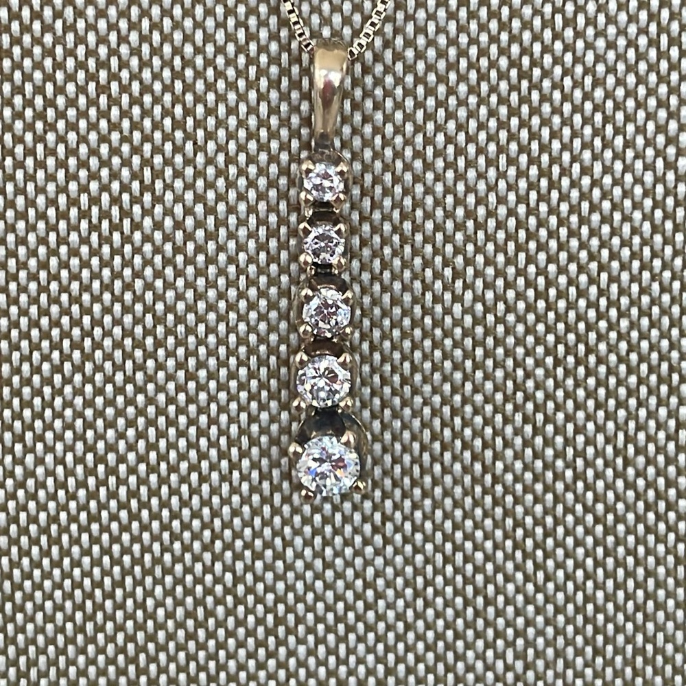 DL 925 necklace graduated CZs pendant  marked DL